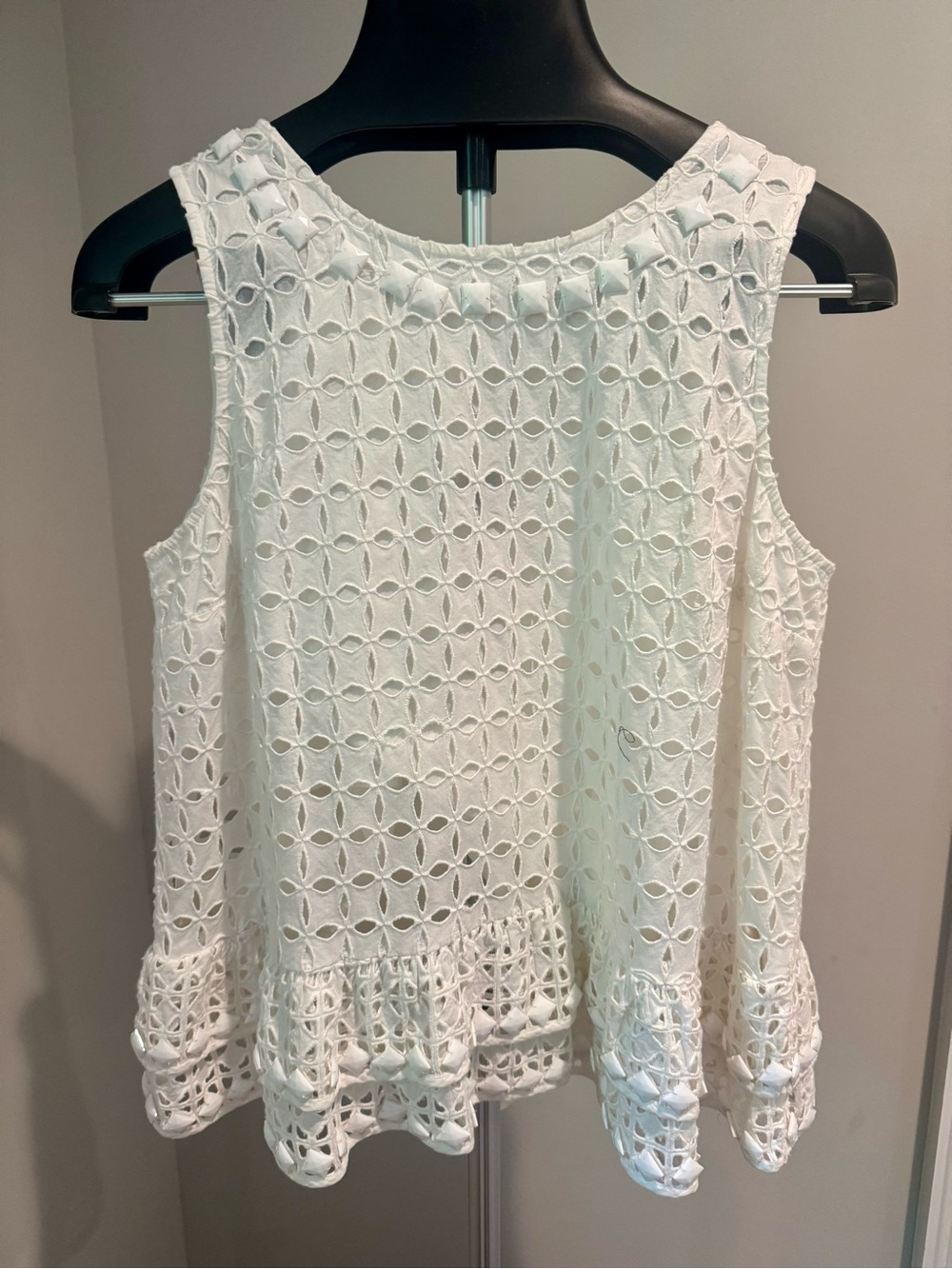 NWT Maeve by Anthro White Eyelet Sleeveless Peplum Top Size Small